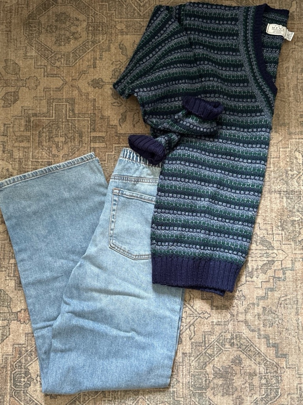 Bundle: Sweater and Oak Jeans